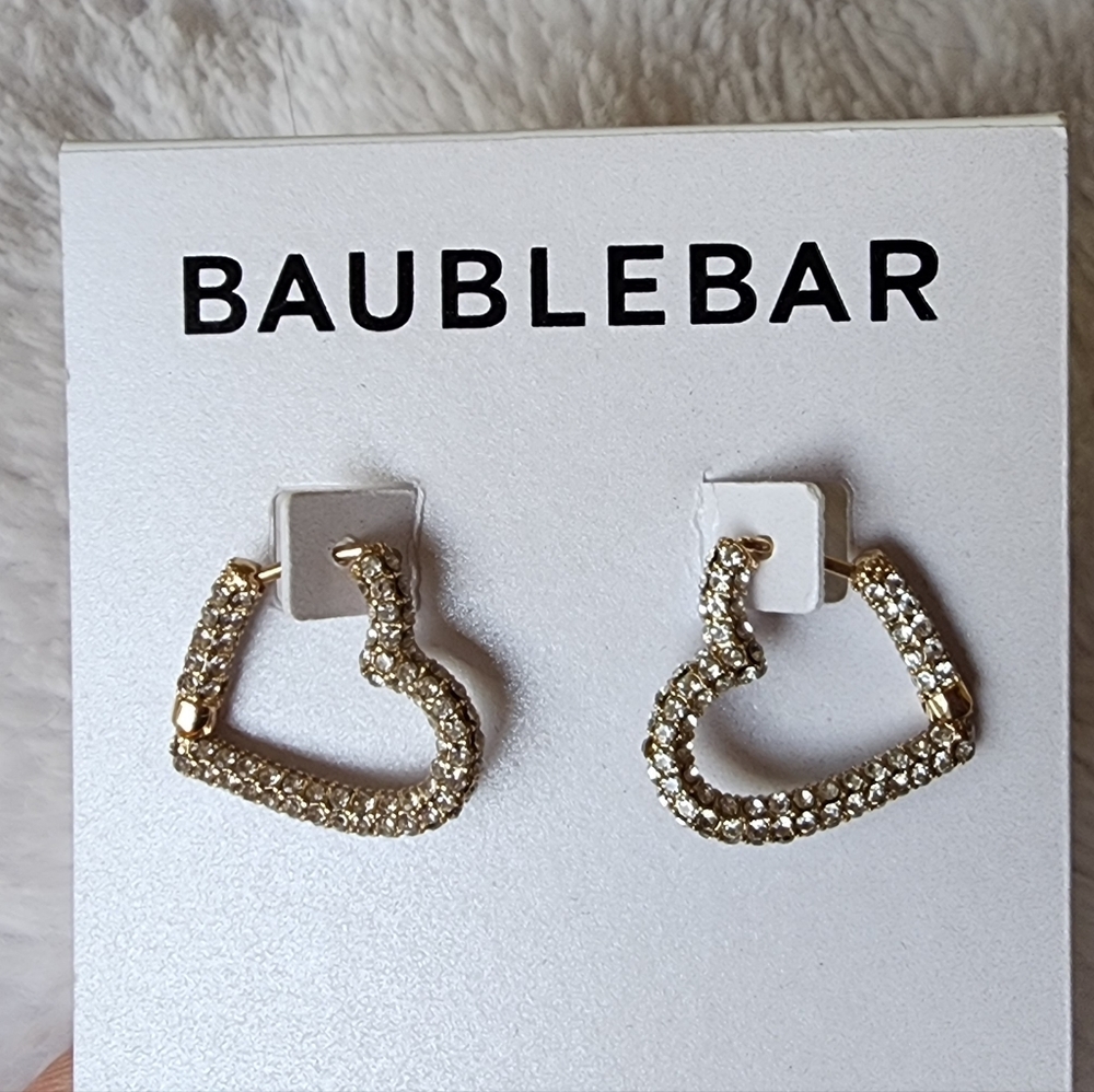 BaubleBar Sparkling Gold Heart Earrings
